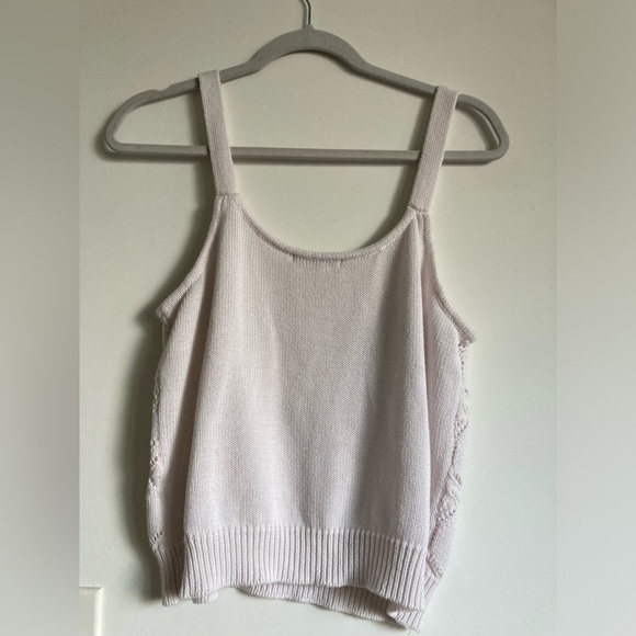 White knit cottagecore tank top with blue flowers - Picture 6 of 7